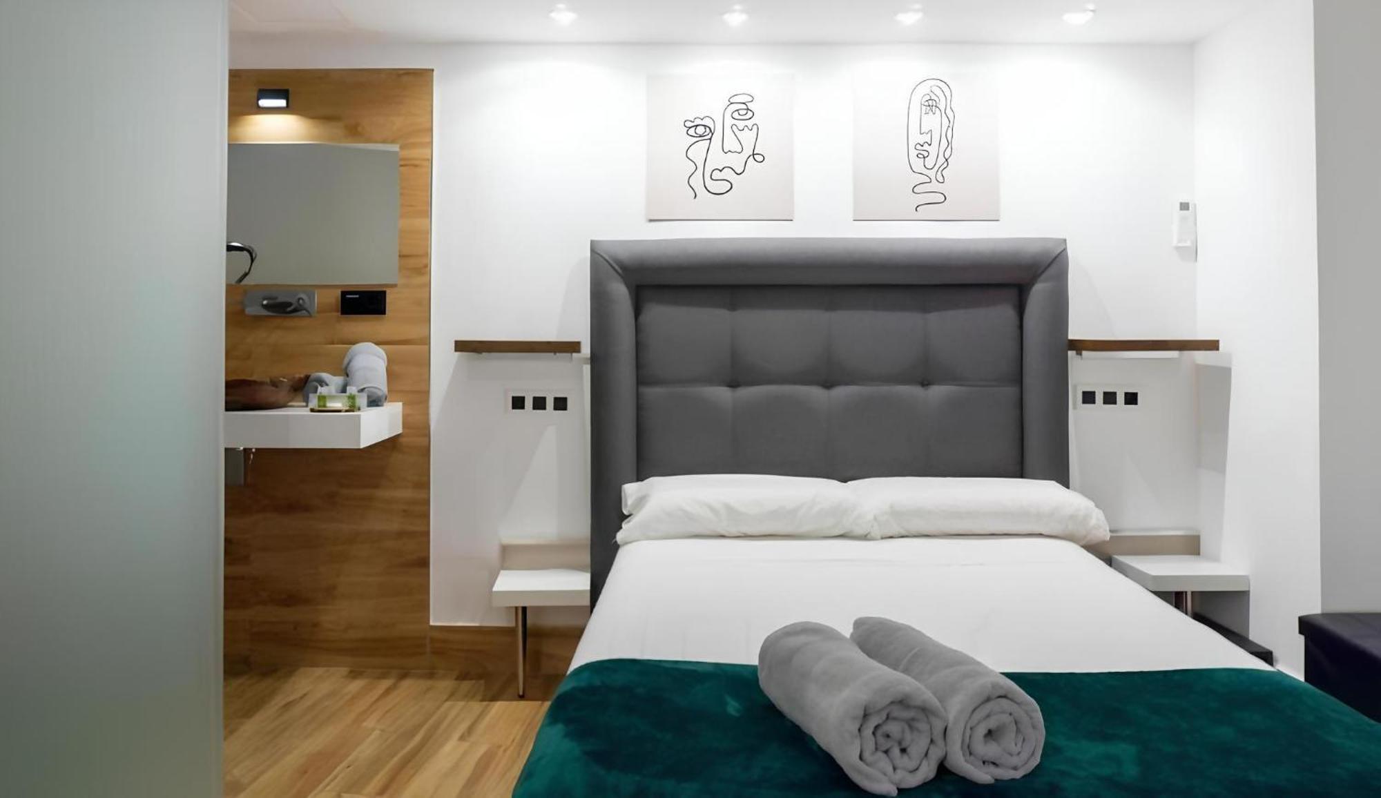 Ilustre Rooms 말라가 외부 사진